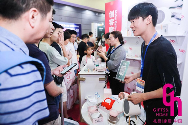 5dad15d8e1113.jpg 5dad15d8e1113.jpg